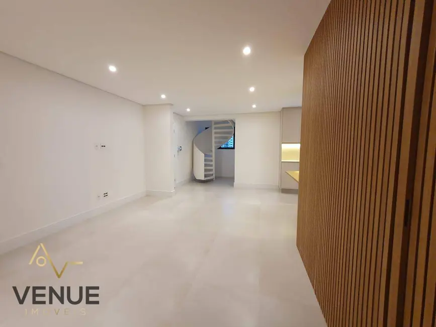 Cobertura com 3 quartos à venda, 170m2 em Vila Olímpia, São Paulo - SP - imagem 6 Foto 6 de Cobertura com 3 quartos à venda, 170m2 em Vila Olímpia, São Paulo - SP