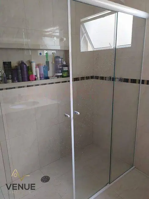 Sobrado com 3 quartos à venda, 189m2 em Parada Inglesa, São Paulo - SP - imagem 6 Foto 6 de Sobrado com 3 quartos à venda, 189m2 em Parada Inglesa, São Paulo - SP