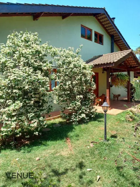 Foto 4 de Casa com 3 quartos à venda, 1100m2 em Jardim Estância Brasil, Atibaia - SP