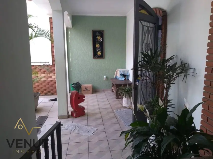 Foto 3 de Sobrado com 3 quartos à venda, 430m2 em Jardim Iva, São Paulo - SP