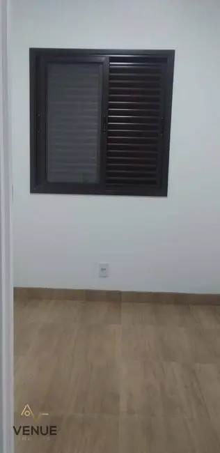 Foto 8 de Apartamento com 2 quartos à venda, 48m2 em Portão, Aruja - SP