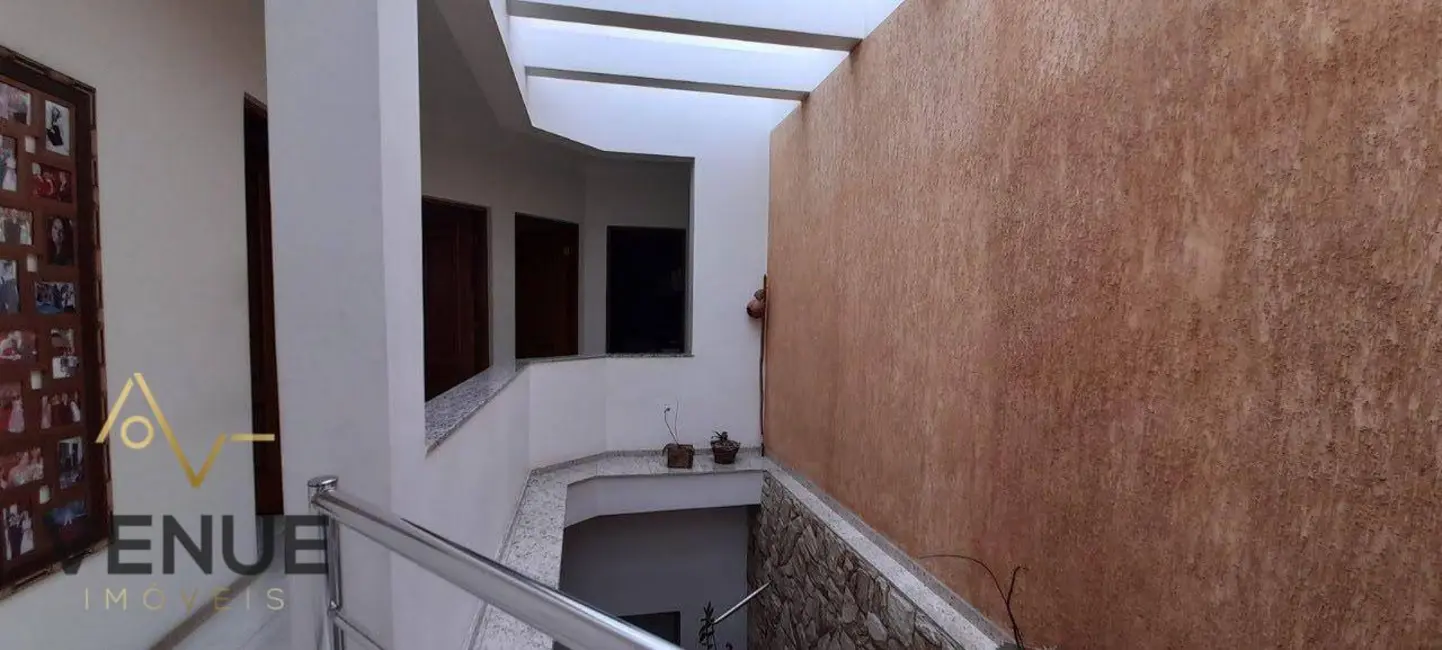 Sobrado com 4 quartos à venda, 357m2 em Vila Nova Manchester, São Paulo - SP - imagem 7 Foto 7 de Sobrado com 4 quartos à venda, 357m2 em Vila Nova Manchester, São Paulo - SP