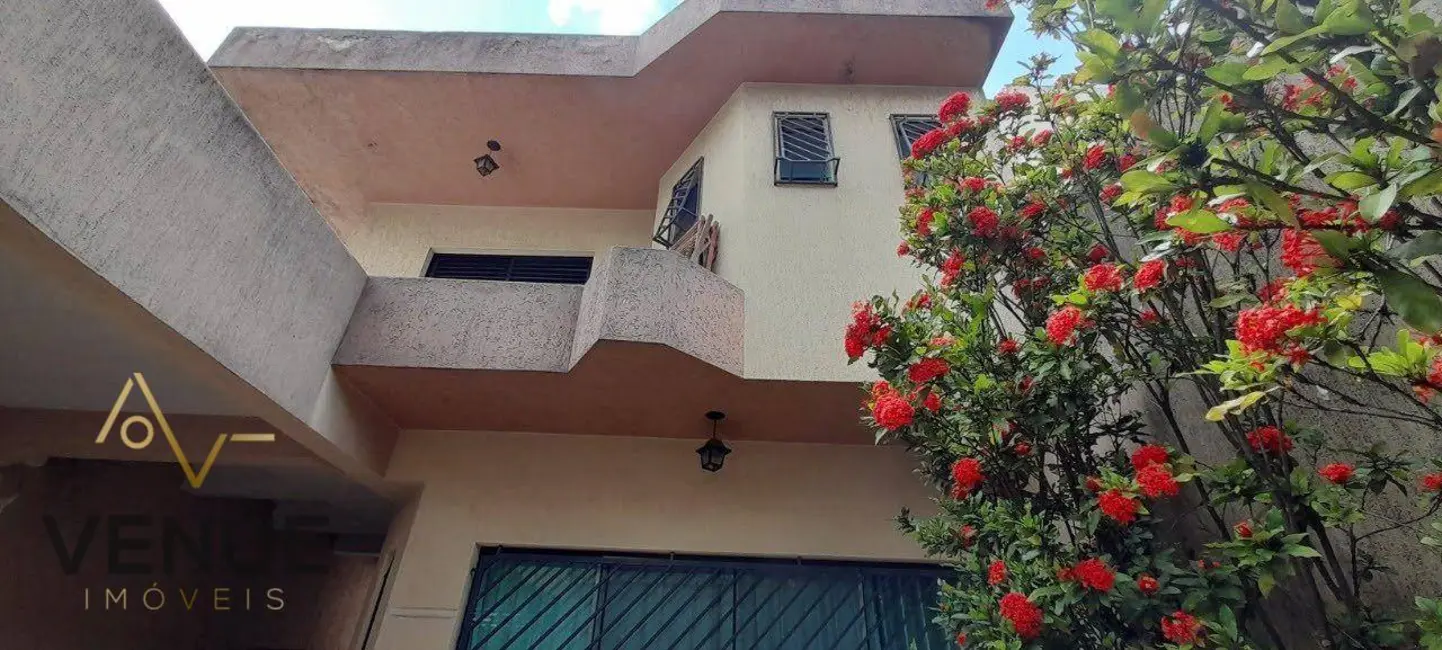 Sobrado com 4 quartos à venda, 357m2 em Vila Nova Manchester, São Paulo - SP - imagem 1 Foto 1 de Sobrado com 4 quartos à venda, 357m2 em Vila Nova Manchester, São Paulo - SP