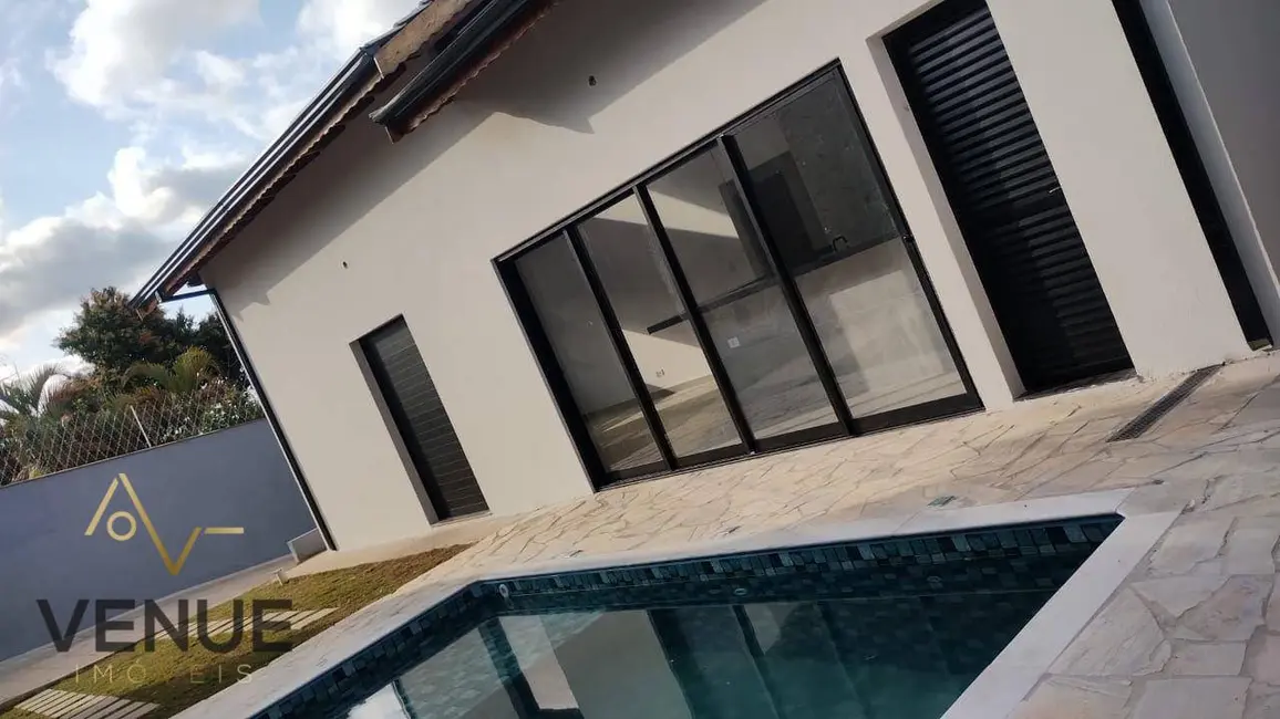 Foto 2 de Casa de Condomínio com 3 quartos à venda, 222m2 em Jardim Estância Brasil, Atibaia - SP