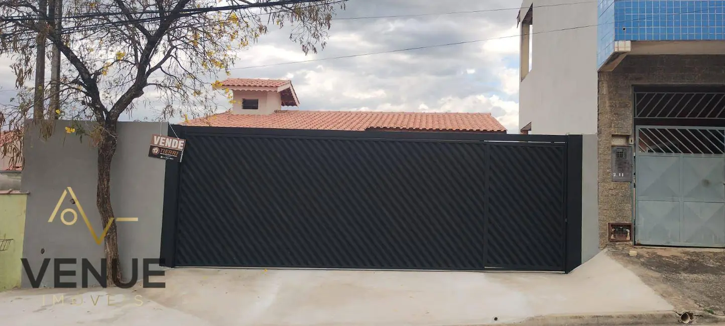 Casa com 3 quartos à venda, 300m2 em Jardim das Cerejeiras, Atibaia - SP - imagem 5 Foto 5 de Casa com 3 quartos à venda, 300m2 em Jardim das Cerejeiras, Atibaia - SP