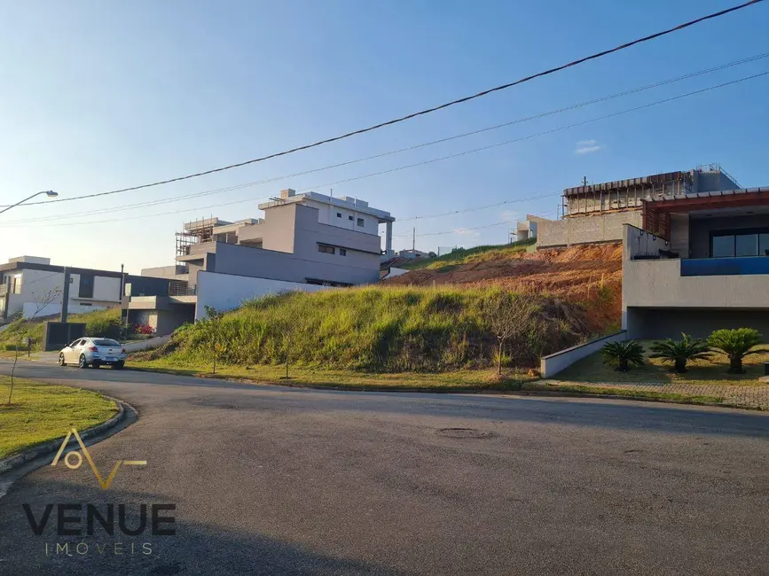 Foto 1 de Terreno / Lote à venda, 348m2 em Cézar de Souza, Mogi Das Cruzes - SP