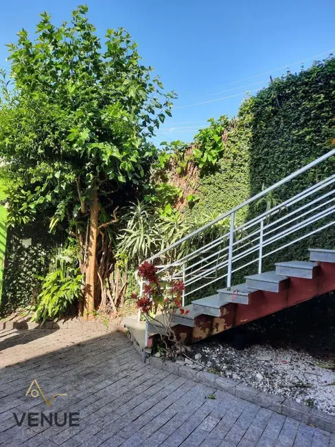 Sobrado com 3 quartos à venda, 225m2 em Vila Talarico, São Paulo - SP - imagem 7 Foto 7 de Sobrado com 3 quartos à venda, 225m2 em Vila Talarico, São Paulo - SP