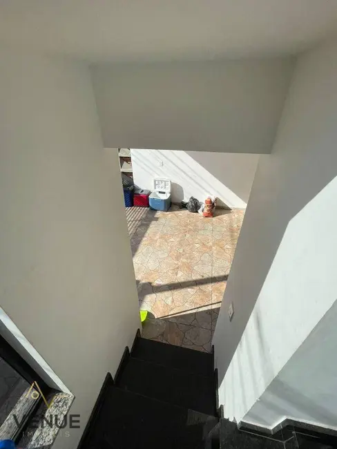 Sobrado com 2 quartos à venda, 120m2 em Vila Antonieta, São Paulo - SP - imagem 4 Foto 4 de Sobrado com 2 quartos à venda, 120m2 em Vila Antonieta, São Paulo - SP