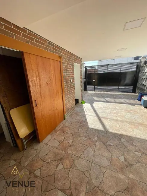 Sobrado com 2 quartos à venda, 120m2 em Vila Antonieta, São Paulo - SP - imagem 6 Foto 6 de Sobrado com 2 quartos à venda, 120m2 em Vila Antonieta, São Paulo - SP