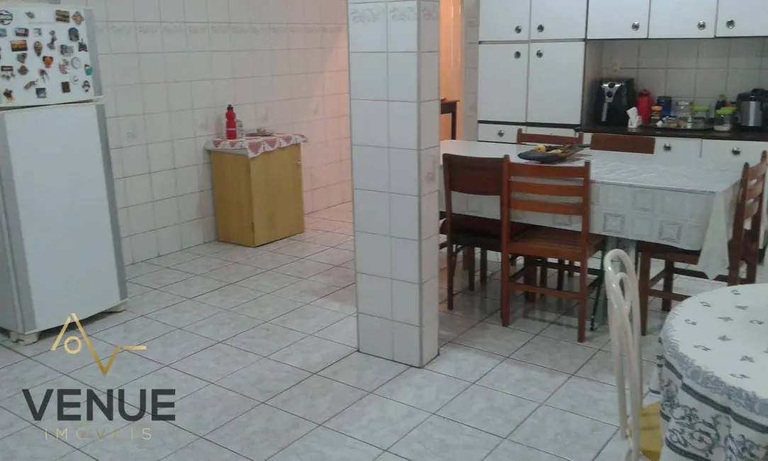 Sobrado com 3 quartos à venda, 180m2 em Jardim Record, São Paulo - SP - imagem 7 Foto 7 de Sobrado com 3 quartos à venda, 180m2 em Jardim Record, São Paulo - SP