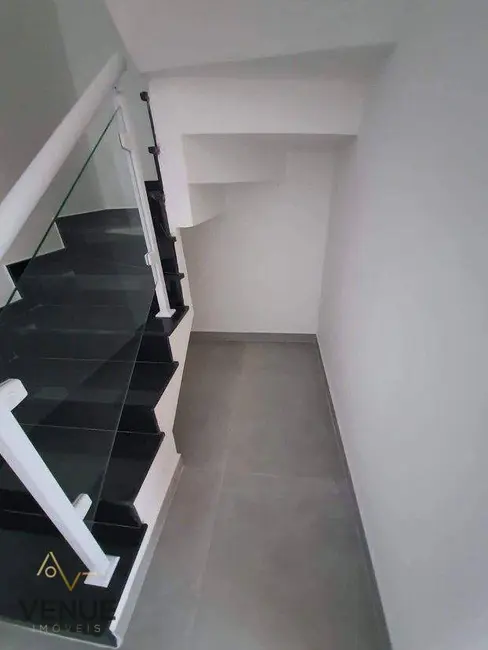 Sobrado com 3 quartos à venda, 142m2 em Vila Ré, São Paulo - SP - imagem 9 Foto 9 de Sobrado com 3 quartos à venda, 142m2 em Vila Ré, São Paulo - SP