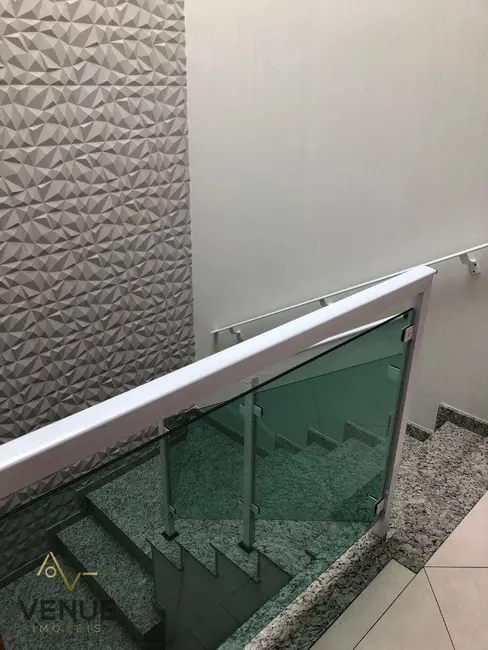 Sobrado com 3 quartos à venda, 190m2 em Vila Tibiriçá, Santo Andre - SP - imagem 3 Foto 3 de Sobrado com 3 quartos à venda, 190m2 em Vila Tibiriçá, Santo Andre - SP