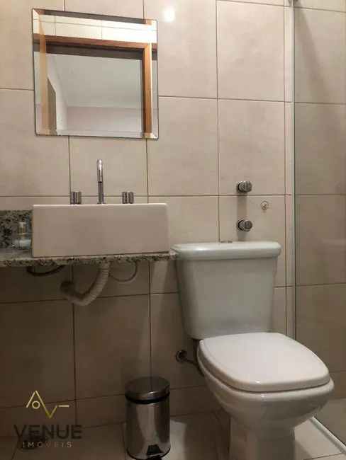 Sobrado com 3 quartos à venda, 190m2 em Vila Tibiriçá, Santo Andre - SP - imagem 8 Foto 8 de Sobrado com 3 quartos à venda, 190m2 em Vila Tibiriçá, Santo Andre - SP