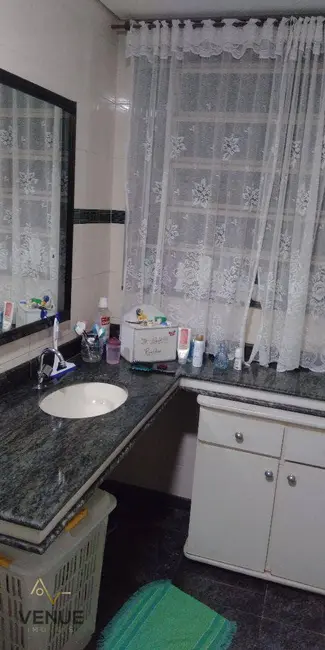 Foto 9 de Casa com 4 quartos à venda, 400m2 em Cidade Líder, São Paulo - SP