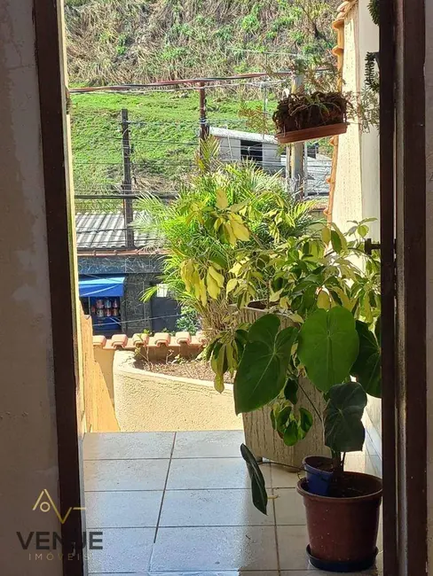 Sobrado com 4 quartos à venda, 227m2 em Cidade Líder, São Paulo - SP - imagem 9 Foto 9 de Sobrado com 4 quartos à venda, 227m2 em Cidade Líder, São Paulo - SP