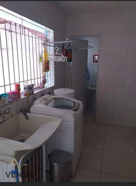 Foto 4 de Sobrado com 3 quartos à venda, 250m2 em Aruja - SP