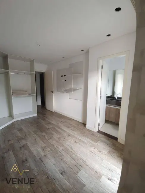 Sobrado com 3 quartos à venda, 121m2 em Vila Buenos Aires, São Paulo - SP - imagem 3 Foto 3 de Sobrado com 3 quartos à venda, 121m2 em Vila Buenos Aires, São Paulo - SP