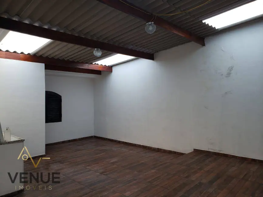 Sobrado com 5 quartos à venda, 220m2 em Jardim Tuã, São Paulo - SP - imagem 4 Foto 4 de Sobrado com 5 quartos à venda, 220m2 em Jardim Tuã, São Paulo - SP