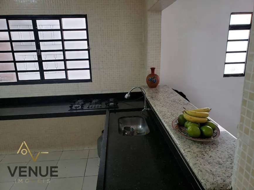 Sobrado com 5 quartos à venda, 220m2 em Jardim Tuã, São Paulo - SP - imagem 3 Foto 3 de Sobrado com 5 quartos à venda, 220m2 em Jardim Tuã, São Paulo - SP