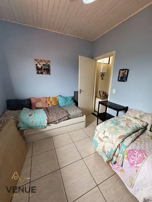Casa de Condomínio com 2 quartos à venda, 58m2 em Itanhaem - SP - imagem 9 Foto 9 de Casa de Condomínio com 2 quartos à venda, 58m2 em Itanhaem - SP