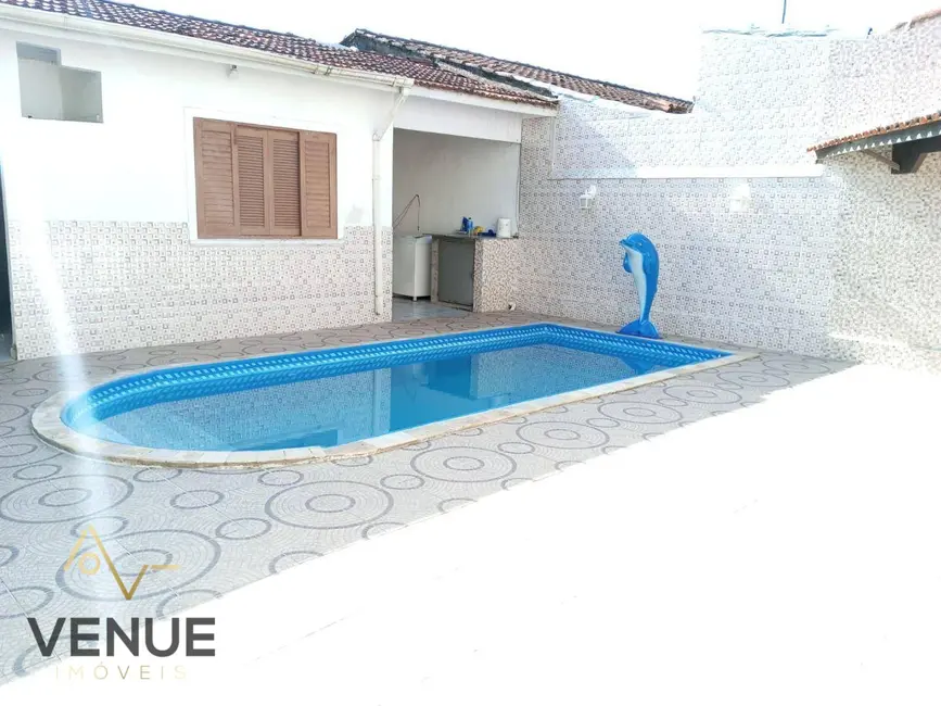 Sobrado com 6 quartos à venda, 270m2 em Itanhaem - SP - imagem 4 Foto 4 de Sobrado com 6 quartos à venda, 270m2 em Itanhaem - SP