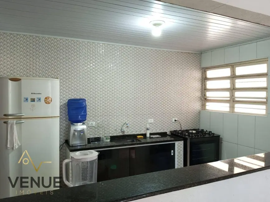 Sobrado com 6 quartos à venda, 270m2 em Itanhaem - SP - imagem 9 Foto 9 de Sobrado com 6 quartos à venda, 270m2 em Itanhaem - SP