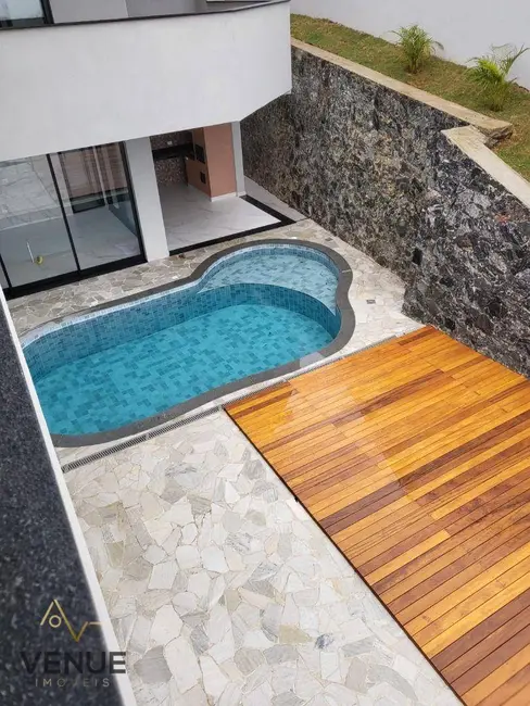 Foto 5 de Sobrado com 3 quartos à venda, 491m2 em Jardim Imperial Hills III, Aruja - SP