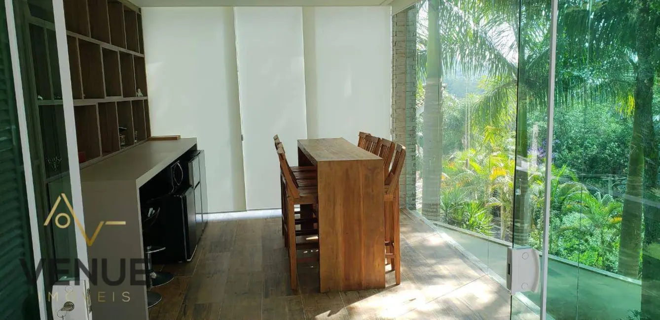 Foto 5 de Casa de Condomínio com 6 quartos à venda, 2200m2 em Caputera, Aruja - SP