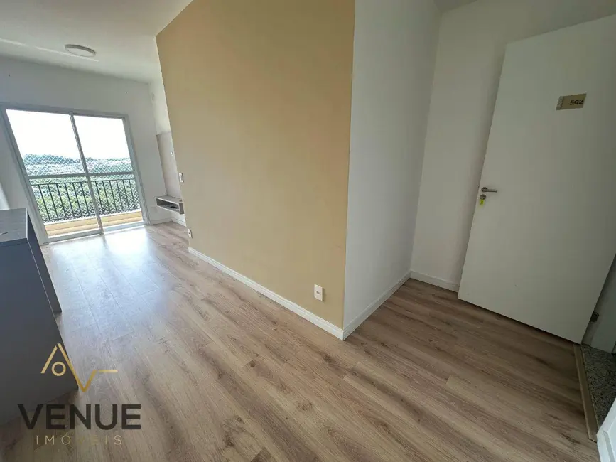 Foto 2 de Apartamento com 2 quartos à venda, 52m2 em Aruja - SP