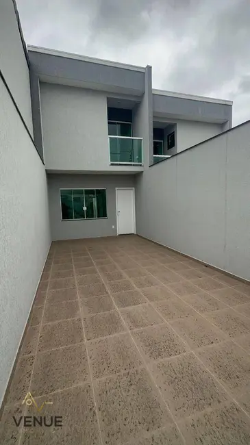 Foto 1 de Sobrado com 3 quartos à venda, 90m2 em Vila Rica, São Paulo - SP