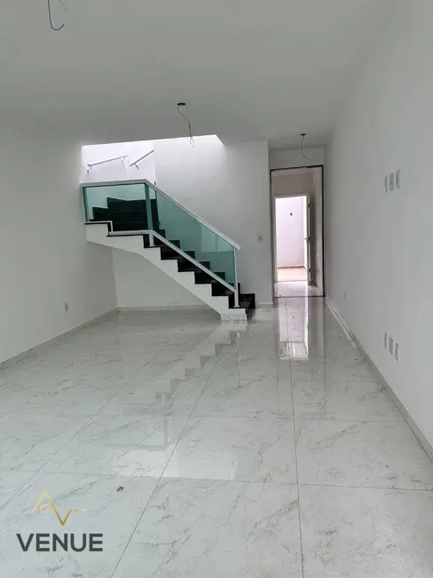 Foto 2 de Sobrado com 3 quartos à venda, 90m2 em Vila Rica, São Paulo - SP