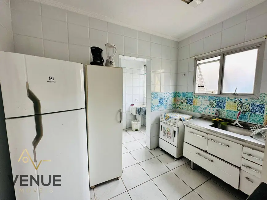 Foto 4 de Apartamento com 1 quarto à venda, 45m2 em Guaruja - SP