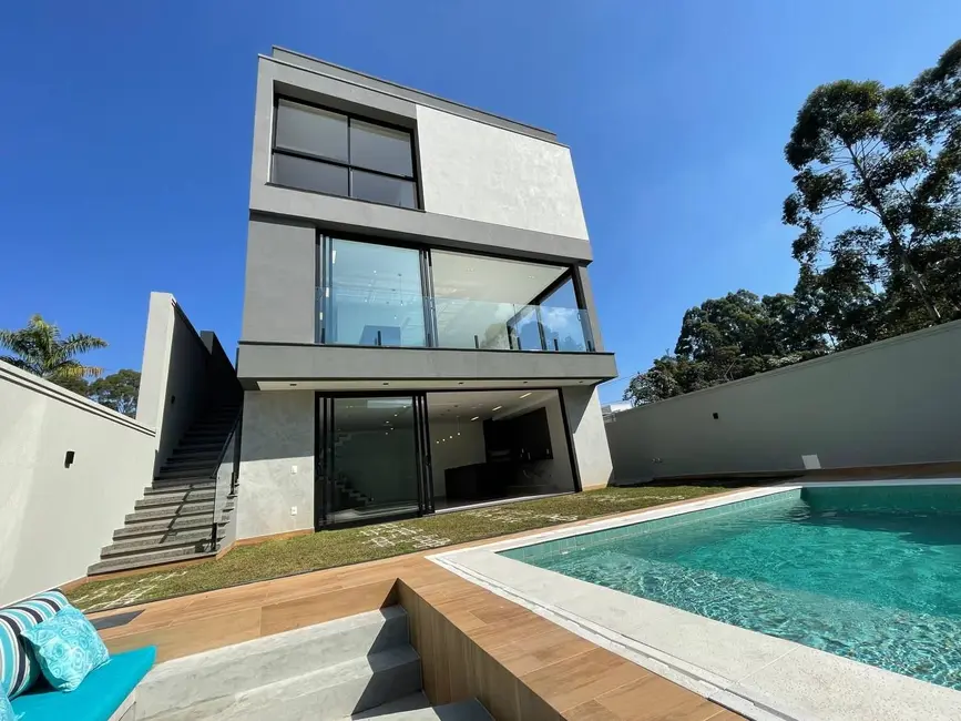 Casa de Condomínio com 3 quartos à venda, 346m2 em Residencial Real Park, Aruja - SP - imagem 5 Foto 5 de Casa de Condomínio com 3 quartos à venda, 346m2 em Residencial Real Park, Aruja - SP