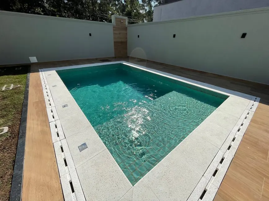 Casa de Condomínio com 3 quartos à venda, 346m2 em Residencial Real Park, Aruja - SP - imagem 3 Foto 3 de Casa de Condomínio com 3 quartos à venda, 346m2 em Residencial Real Park, Aruja - SP