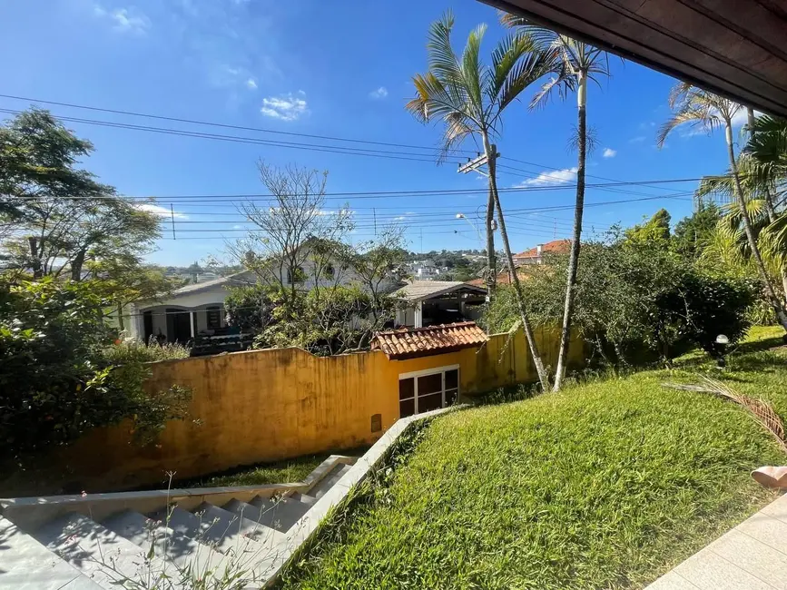 Foto 2 de Casa de Condomínio com 3 quartos à venda, 1100m2 em Caputera, Aruja - SP