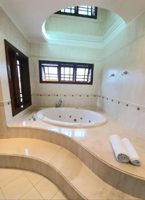 Foto 8 de Casa de Condomínio com 6 quartos à venda, 1200m2 em Perová, Aruja - SP