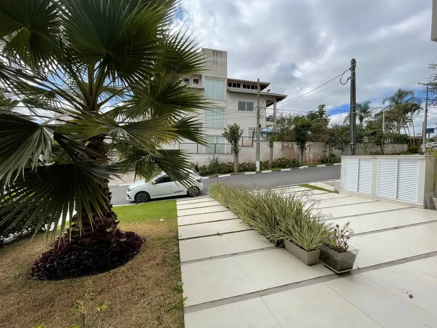 Foto 4 de Casa de Condomínio com 3 quartos à venda, 375m2 em Caputera, Aruja - SP