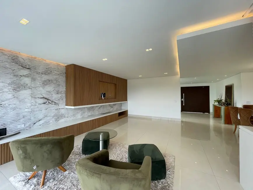 Foto 6 de Casa de Condomínio com 3 quartos à venda, 375m2 em Caputera, Aruja - SP