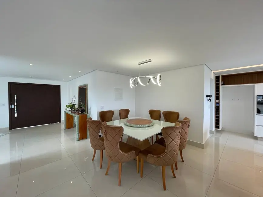 Foto 9 de Casa de Condomínio com 3 quartos à venda, 375m2 em Caputera, Aruja - SP