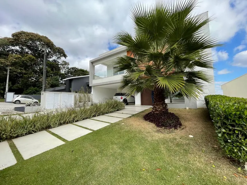 Foto 2 de Casa de Condomínio com 3 quartos à venda, 375m2 em Caputera, Aruja - SP