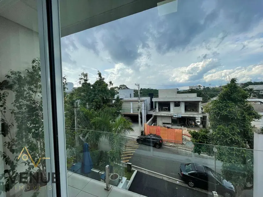 Foto 6 de Casa de Condomínio com 4 quartos à venda, 300m2 em Perová, Aruja - SP