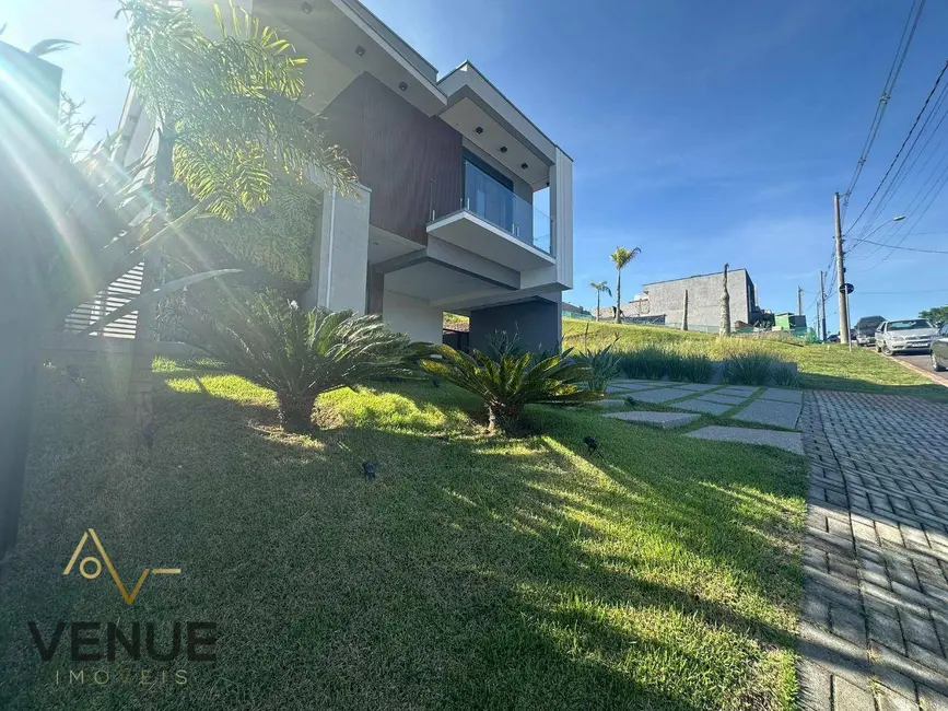 Foto 5 de Casa de Condomínio com 3 quartos à venda, 324m2 em Cézar de Souza, Mogi Das Cruzes - SP