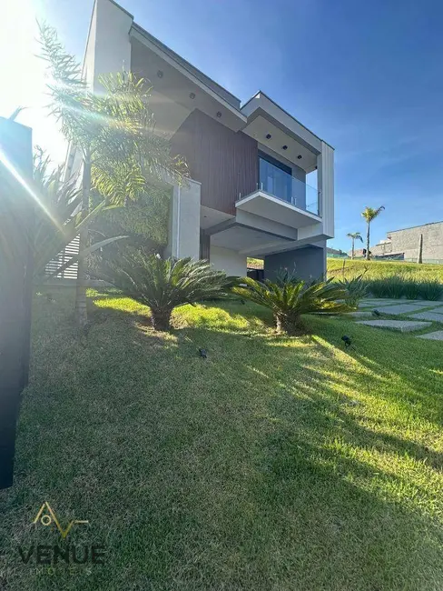 Foto 6 de Casa de Condomínio com 3 quartos à venda, 324m2 em Cézar de Souza, Mogi Das Cruzes - SP