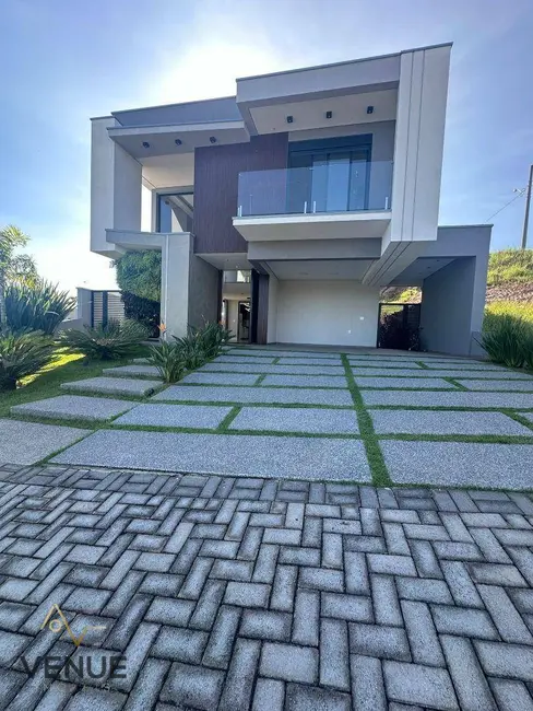 Foto 7 de Casa de Condomínio com 3 quartos à venda, 324m2 em Cézar de Souza, Mogi Das Cruzes - SP