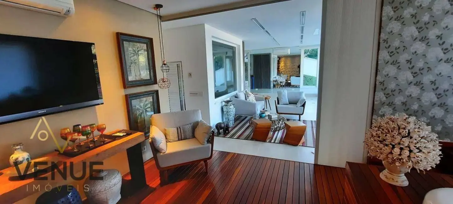 Foto 9 de Casa de Condomínio com 5 quartos à venda, 1140m2 em Caputera, Aruja - SP