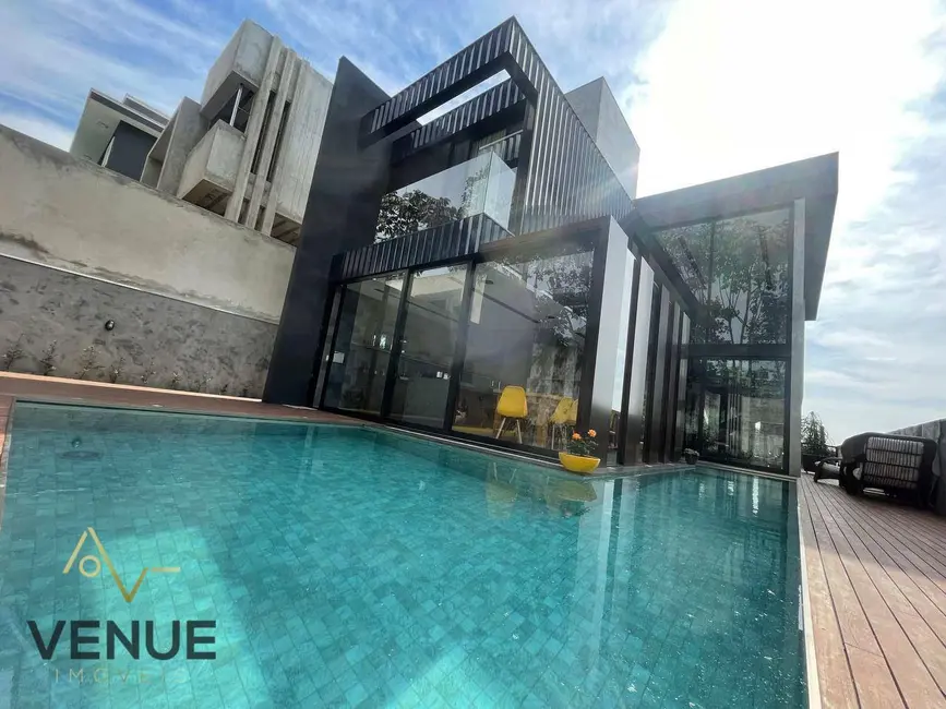 Foto 3 de Casa de Condomínio com 3 quartos à venda, 407m2 em Residencial Real Park, Aruja - SP