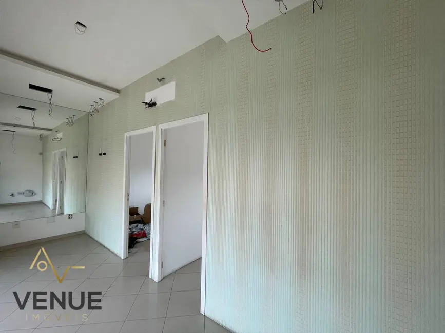 Foto 3 de Sala Comercial para alugar, 36m2 em Centro, Aruja - SP