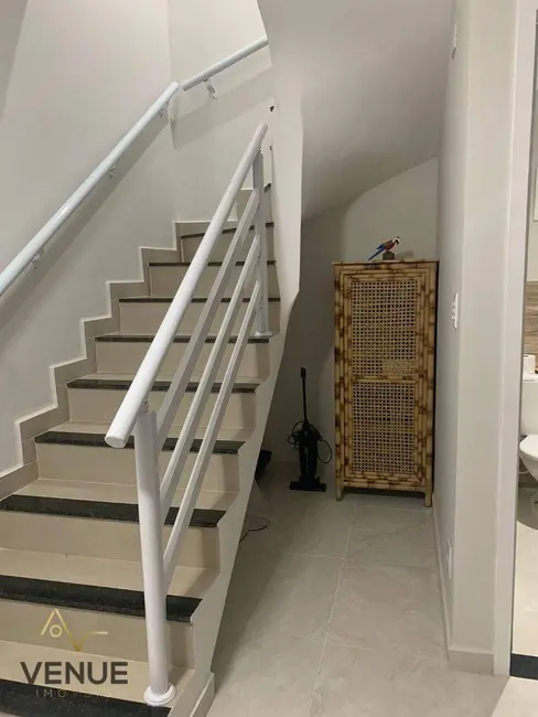 Foto 8 de Casa de Condomínio com 2 quartos à venda, 92m2 em Bertioga - SP