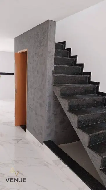 Sobrado com 3 quartos à venda, 108m2 em Vila Ré, São Paulo - SP - imagem 4 Foto 4 de Sobrado com 3 quartos à venda, 108m2 em Vila Ré, São Paulo - SP