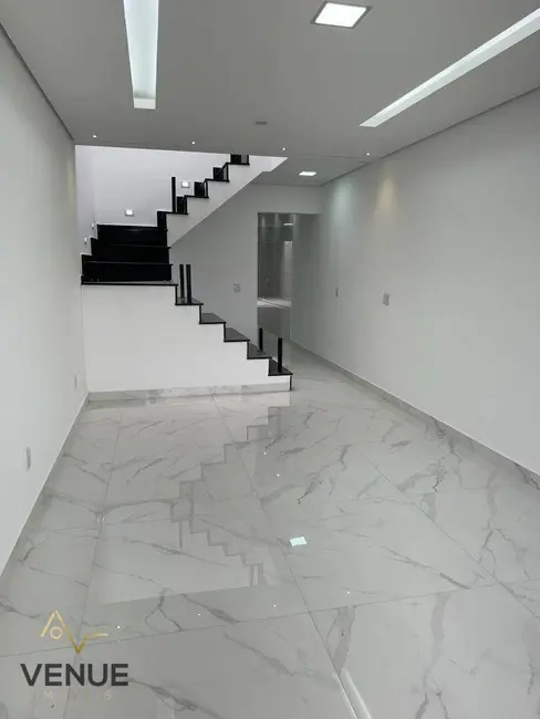 Sobrado com 3 quartos à venda, 180m2 em Penha de França, São Paulo - SP - imagem 5 Foto 5 de Sobrado com 3 quartos à venda, 180m2 em Penha de França, São Paulo - SP